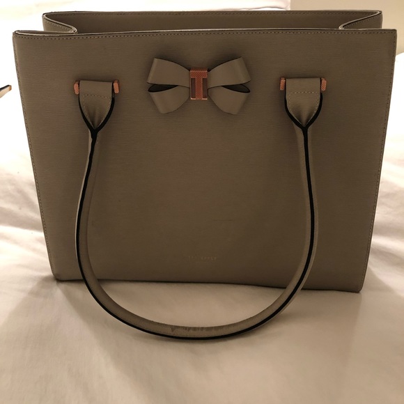 Ted Baker gray bag with rose gold details - Picture 3 of 8
